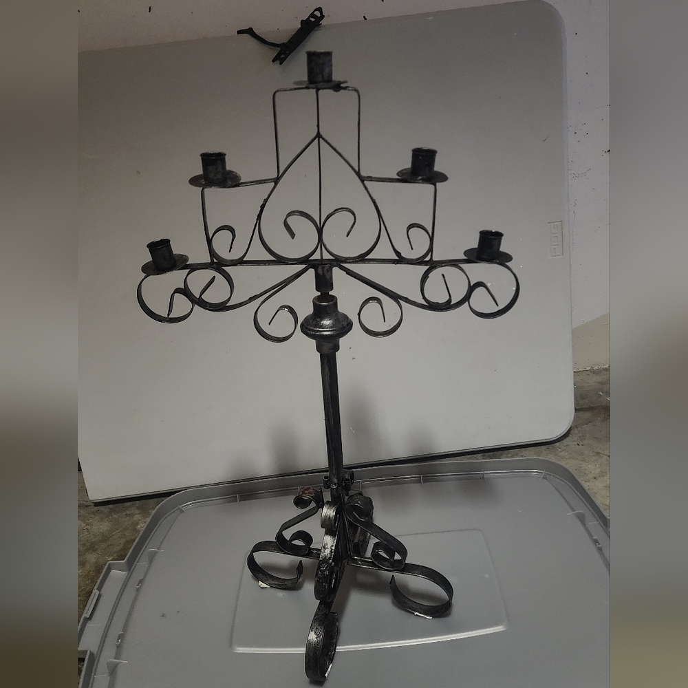 Elegant Black Metal Candelabra - Halloween